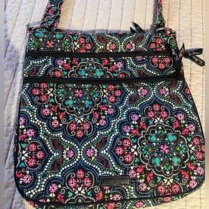 Vera Bradley Disney triple zip hipster